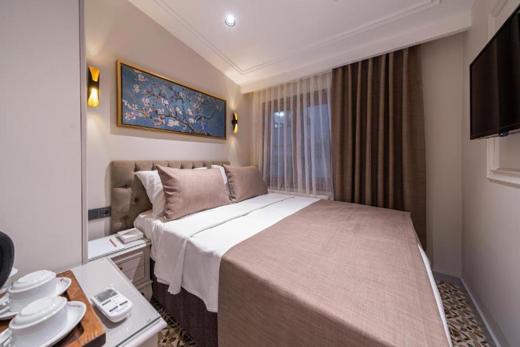 Pera Luna Premium Hotel 伊斯坦布尔 外观 照片